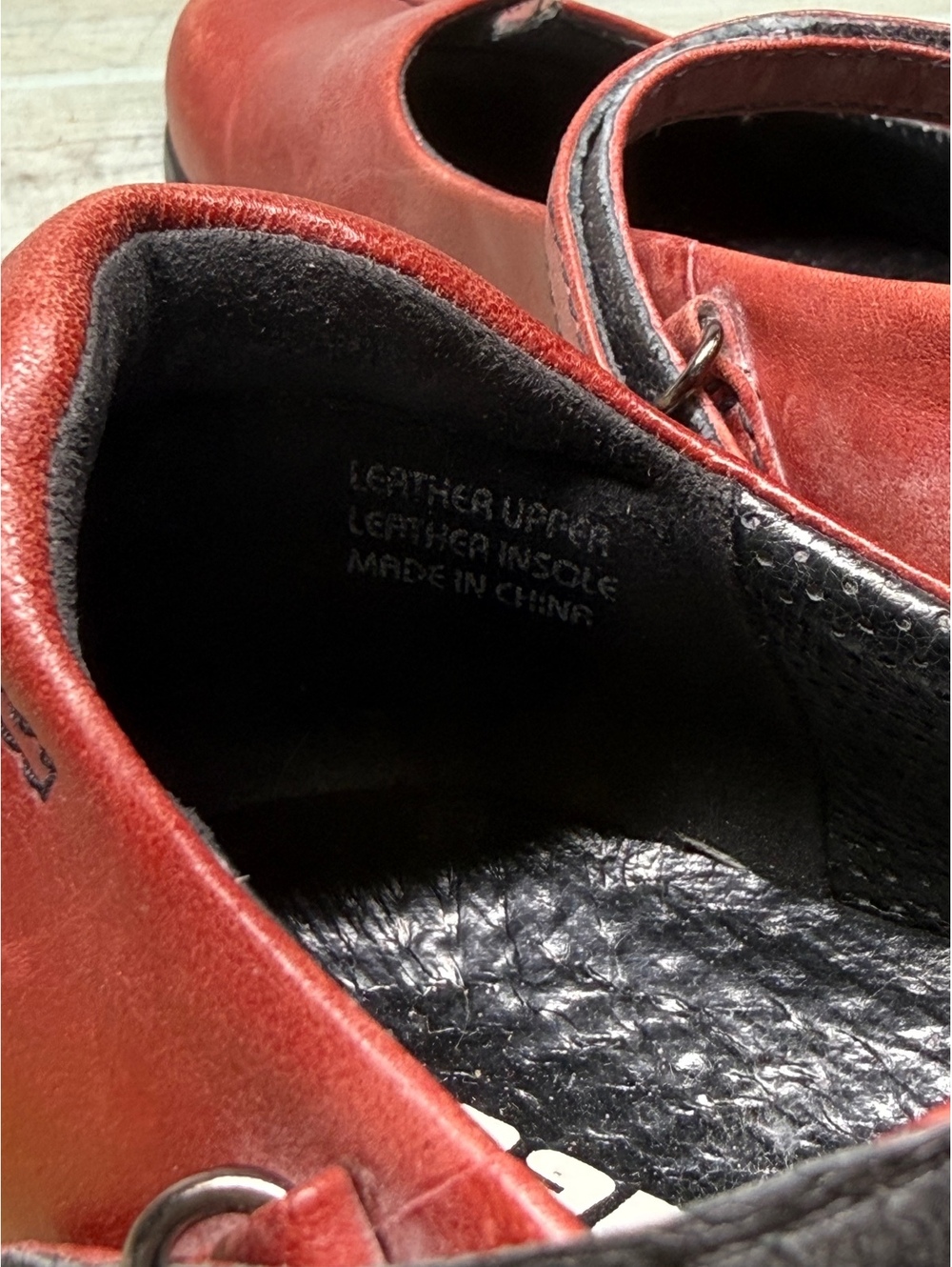 Earth barefoot shoe brand red leather Mary Jane’s size 5.5 women’s - Picture 5 of 7